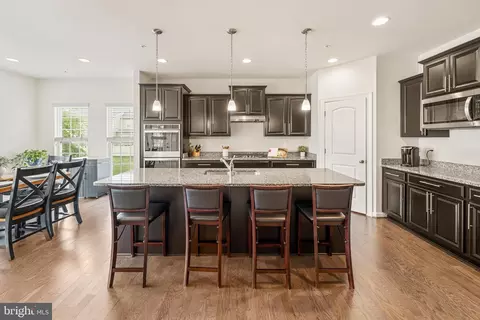 Kitchen - 12605 Broughton Blf, Brandywine, MD 20613 photo 2 of 5