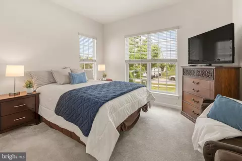 Bedroom - 12605 Broughton Blf, Brandywine, MD 20613 photo 4 of 6