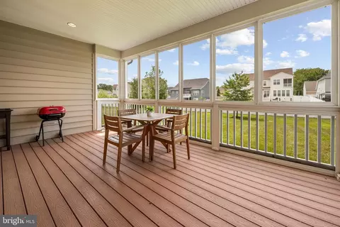 Exterior - 12605 Broughton Blf, Brandywine, MD 20613 photo 2 of 8