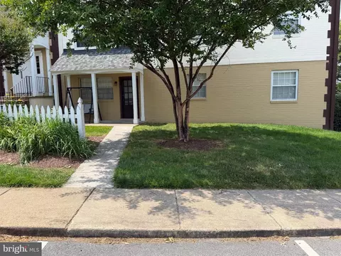 4513 Romlon St #104, Beltsville, MD 20705