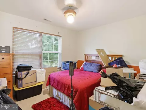 Bedroom - 9601 Prince William Dr, Brandywine, MD 20613 photo 4 of 4