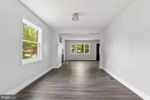 9359 Worrell Ave, Lanham, MD 20706 photo 8