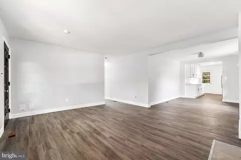 9359 Worrell Ave, Lanham, MD 20706 photo 3
