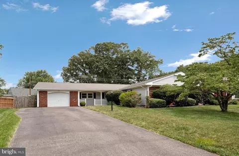3907 Croydon Ln, Bowie, MD 20715