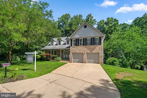 Exterior - 13002 Pine Ct, Bowie, MD 20720 photo 2 of 9