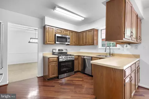 Kitchen - 13002 Pine Ct, Bowie, MD 20720 photo 2 of 2