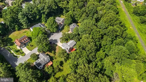 View/Area - 13002 Pine Ct, Bowie, MD 20720 photo 8 of 11