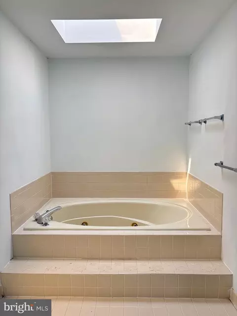 Bath - 13002 Pine Ct, Bowie, MD 20720 photo 1 of 1