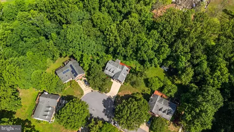 View/Area - 13002 Pine Ct, Bowie, MD 20720 photo 2 of 11