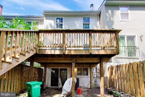 Exterior - 7035 Woodstream Ln, Lanham, MD 20706 photo 6 of 9