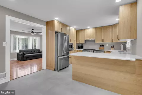 Kitchen - 7500 Terra Alta Ct, Lanham, MD 20706 photo 5 of 6