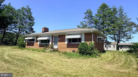 12606 Croom Rd, Marlboro, MD 20772