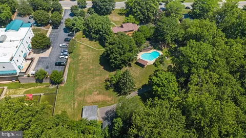 View/Area - 7517 Brooklyn Bridge Rd, Laurel, MD 20707 photo 3 of 3