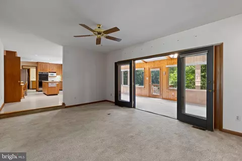 Living - 7517 Brooklyn Bridge Rd, Laurel, MD 20707 photo 1 of 4