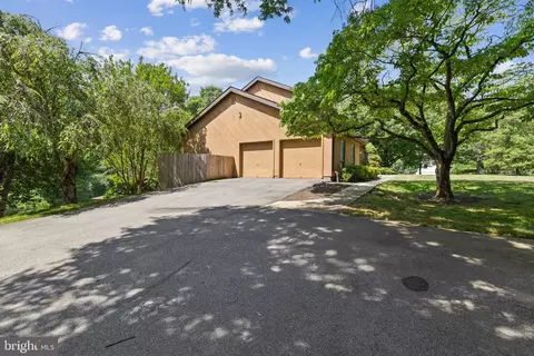 Other - 7517 Brooklyn Bridge Rd, Laurel, MD 20707 photo 1 of 16