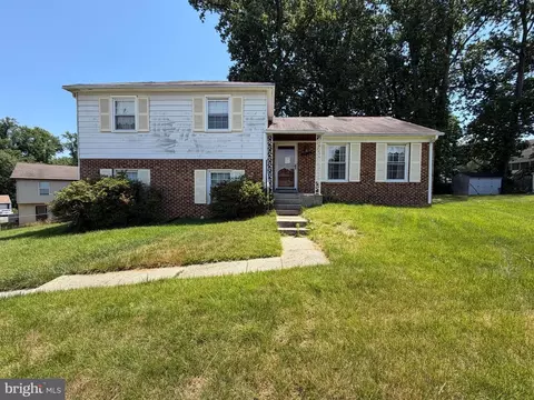 4504 Sprucewood Ct, Temple Hills, MD 20748