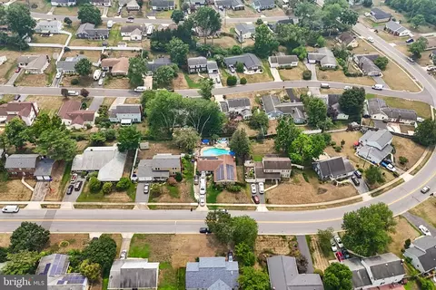 View/Area - 15751 Pointer Ridge Dr, Bowie, MD 20716 photo 3 of 17