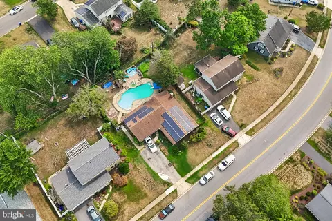 View/Area - 15751 Pointer Ridge Dr, Bowie, MD 20716 photo 10 of 17