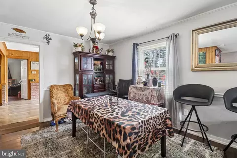 Dining - 15751 Pointer Ridge Dr, Bowie, MD 20716 photo 1 of 2
