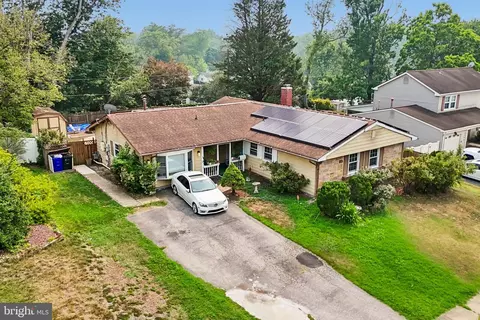 View/Area - 15751 Pointer Ridge Dr, Bowie, MD 20716 photo 8 of 17