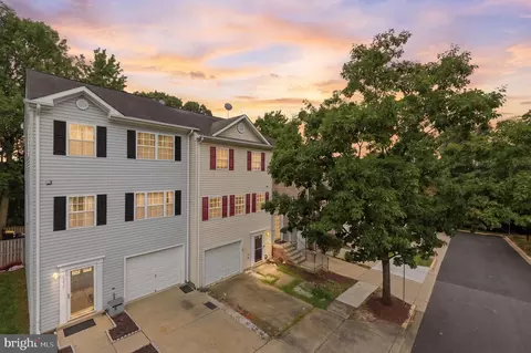 1213 Sutler Ter, Oxon Hill, MD 20745