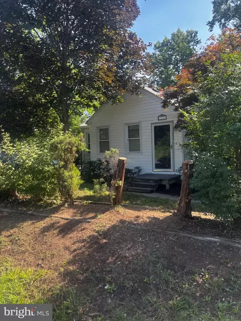 4304 Largo Rd, Marlboro, MD 20772