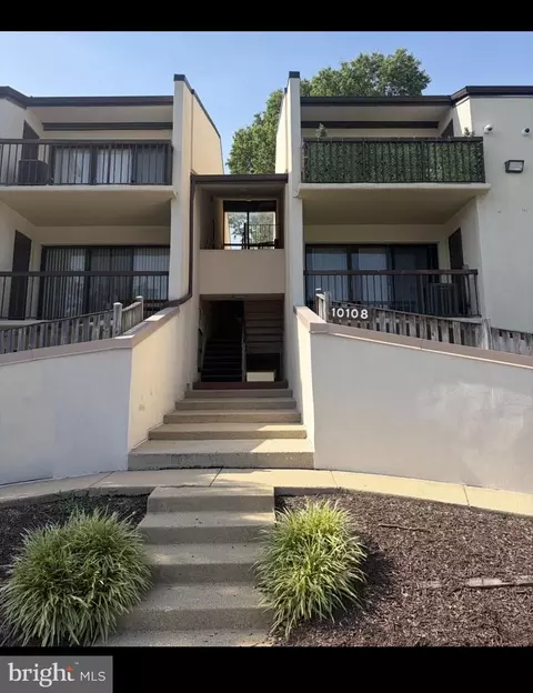 10108 Campus Way S #202-3C, Marlboro, MD 20774