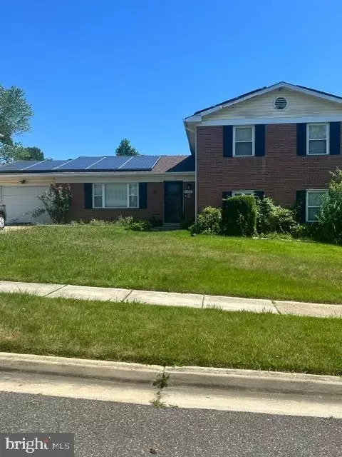 8211 Barrett Rd, Fort Washington, MD 20744