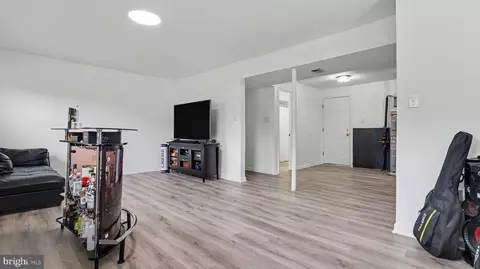 Entry Way - 9012 Cameron Ct, Clinton, MD 20735 photo 12 of 12