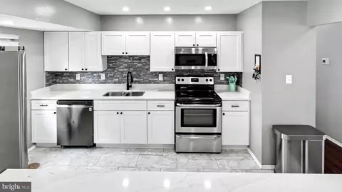 Kitchen - 9012 Cameron Ct, Clinton, MD 20735 photo 1 of 1