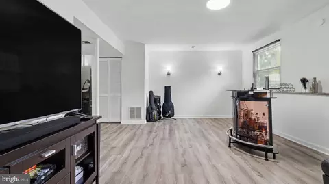 Other - 9012 Cameron Ct, Clinton, MD 20735 photo 5 of 10