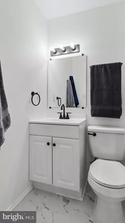 Bath - 9012 Cameron Ct, Clinton, MD 20735 photo 4 of 4