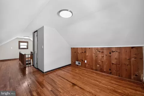 Entry Way - 1911 Arcadia Ave, Capitol Heights, MD 20743 photo 6 of 6