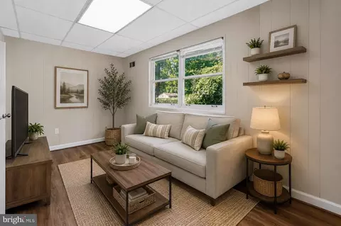 Living - 1911 Arcadia Ave, Capitol Heights, MD 20743 photo 1 of 1