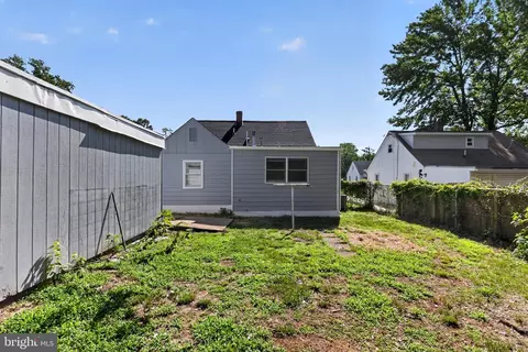 Exterior - 1911 Arcadia Ave, Capitol Heights, MD 20743 photo 3 of 3