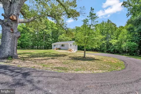 Exterior - 13304 Cherry Tree Crossing Rd, Brandywine, MD 20613 photo 2 of 3