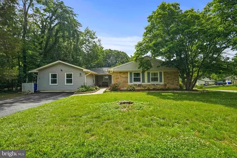 2201 Harwood Ln, Bowie, MD 20716