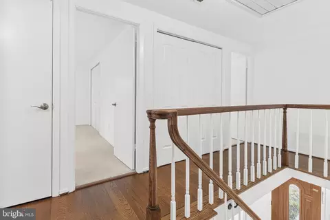 Entry Way - 9005 Eastbourne Ln, Laurel, MD 20708 photo 5 of 5