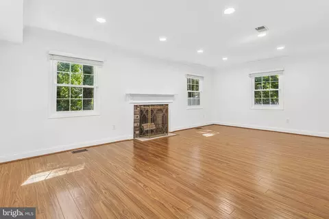 Living - 9005 Eastbourne Ln, Laurel, MD 20708 photo 1 of 5