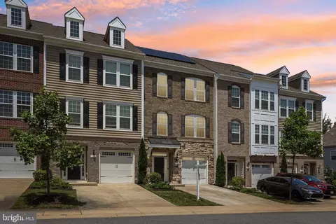 9114 Deer Meadow Ln, Marlboro, MD 20772