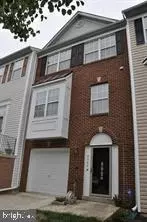 9909 Royal Commerce Pl, Marlboro, MD 20774