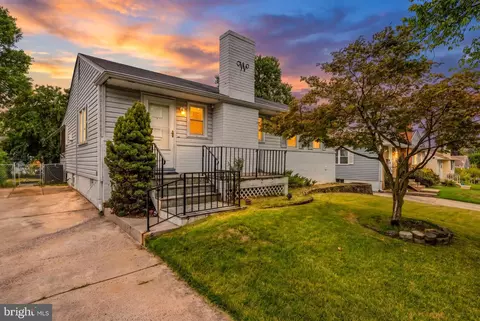 1412 Torrey Pl, Hyattsville, MD 20782