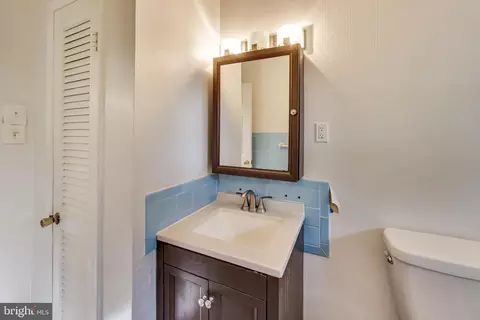 Bath - 7909 Grant Dr, Lanham, MD 20706 photo 1 of 3