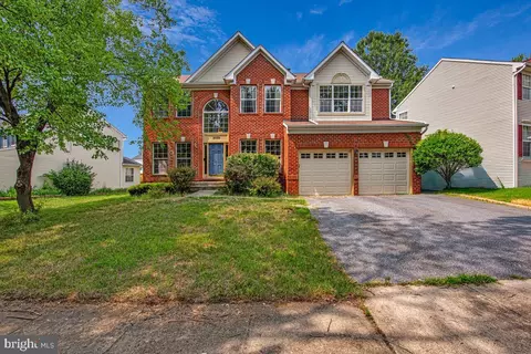 Exterior - 3000 Eagles Nest Dr, Bowie, MD 20716 photo 2 of 11