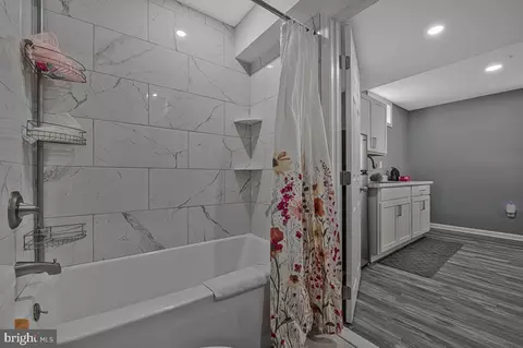 Bath - 3000 Eagles Nest Dr, Bowie, MD 20716 photo 4 of 4