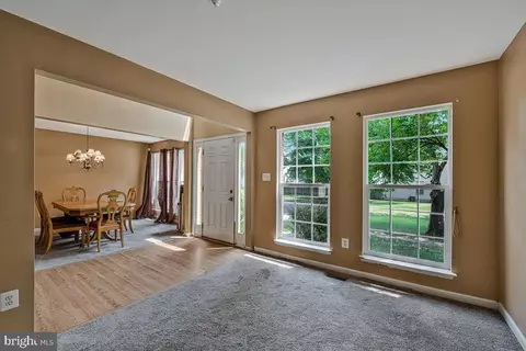 Entry Way - 3000 Eagles Nest Dr, Bowie, MD 20716 photo 4 of 7
