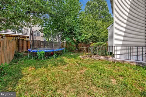 Exterior - 3000 Eagles Nest Dr, Bowie, MD 20716 photo 11 of 11