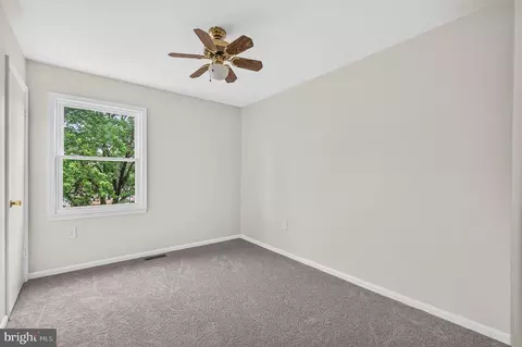 Bedroom - 4810 Reilly Dr, Clinton, MD 20735 photo 3 of 7