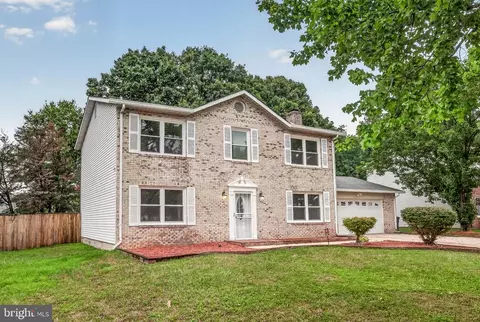 Exterior - 4810 Reilly Dr, Clinton, MD 20735 photo 3 of 10
