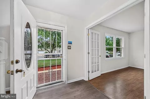 Entry Way - 4810 Reilly Dr, Clinton, MD 20735 photo 1 of 2